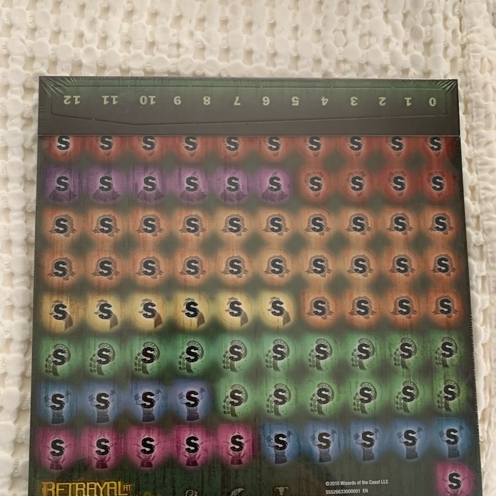 Betrayal at House on the Hill - Sealed pieces like new - Picture 2 of 6